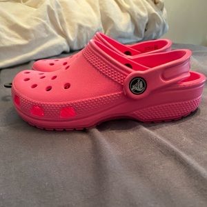 NWT Hot Pink Girls Croc Sandals size 1